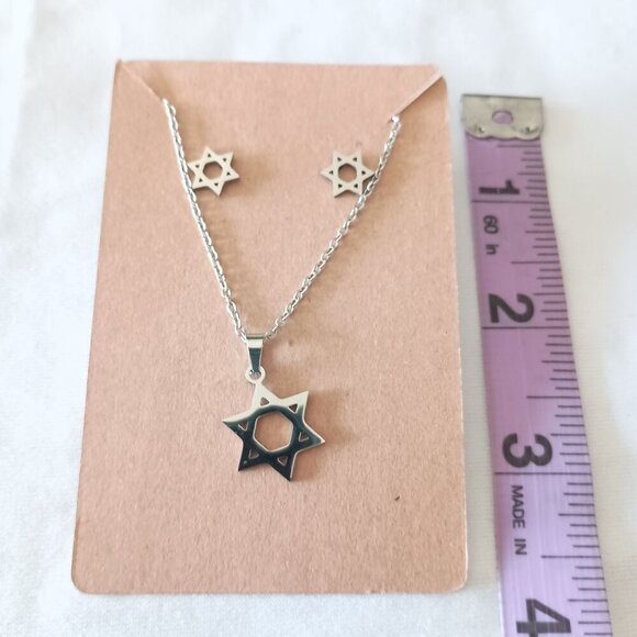 Star of David Stainless Steel 18" Necklace & Earring Set NEW Gift Box - Picture 2 of 2